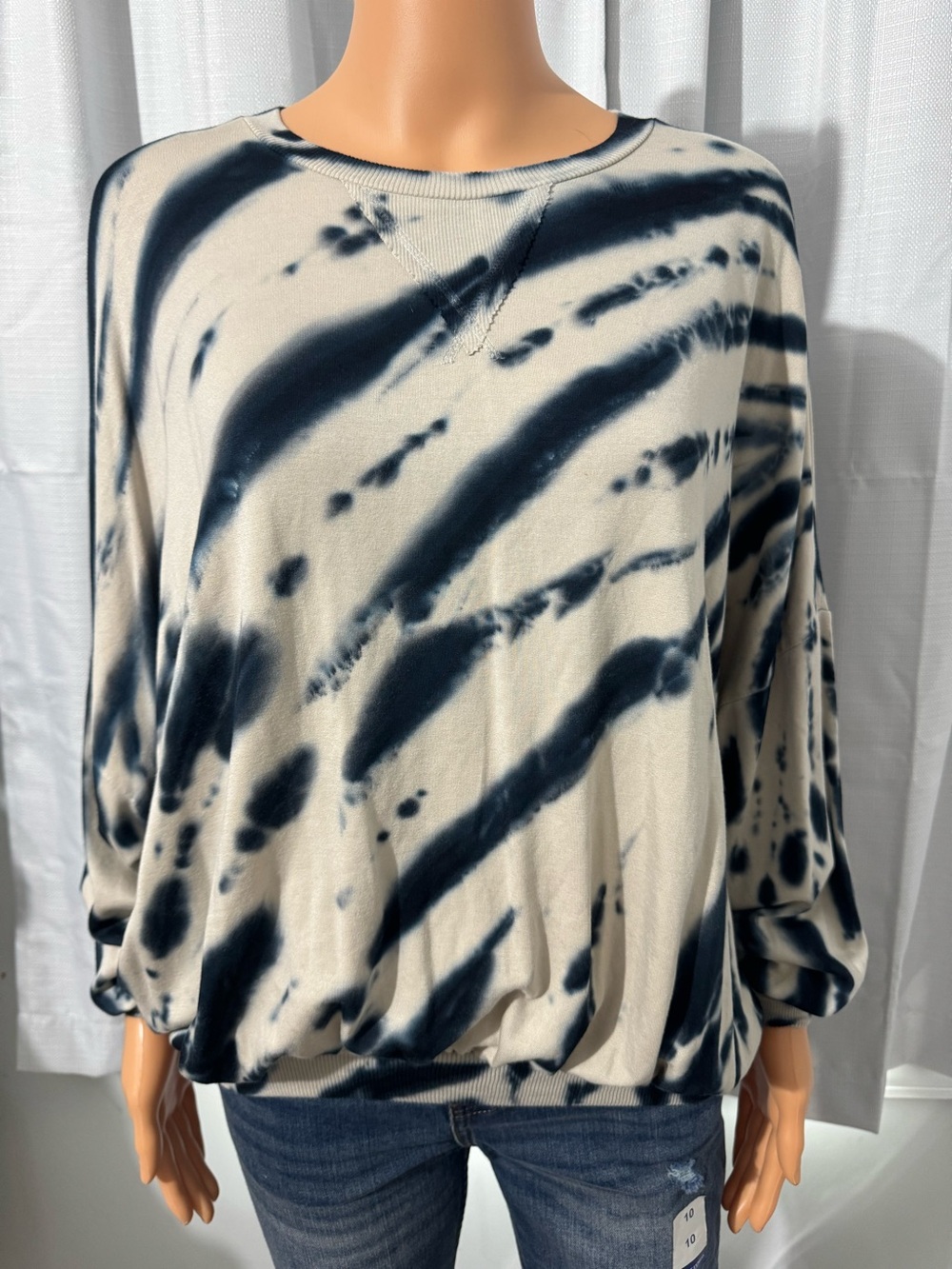 Cool Young Fabulous & Broke size S blue gray tie dye dolman pullover sweatshirt